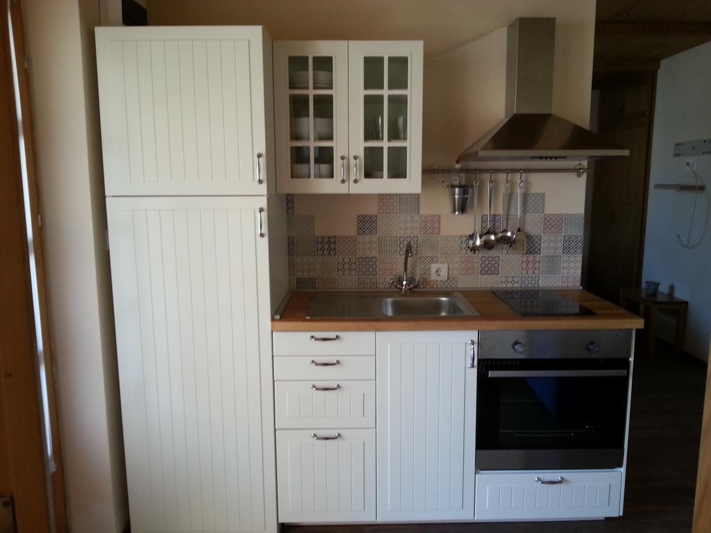 Dvori Svetog Mihaela Apartamento Šibenik Quarto foto