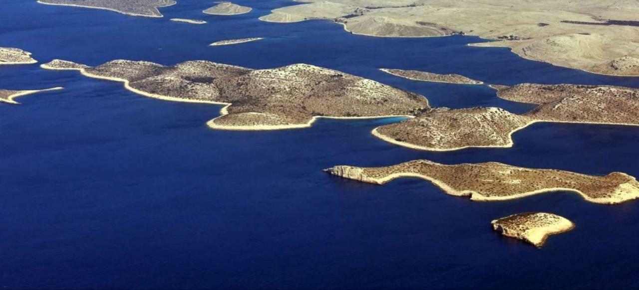 Dvori Svetog Mihaela Apartamento Šibenik Exterior foto