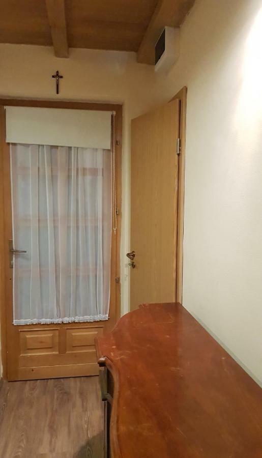 Dvori Svetog Mihaela Apartamento Šibenik Exterior foto