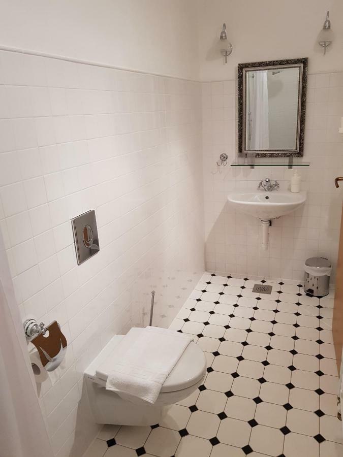 Dvori Svetog Mihaela Apartamento Šibenik Exterior foto